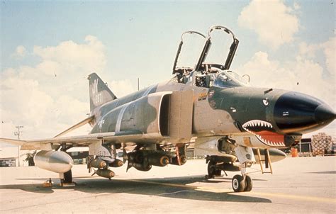 The F 4 Phantom And The Gun Part 1 Combatace News Combatace