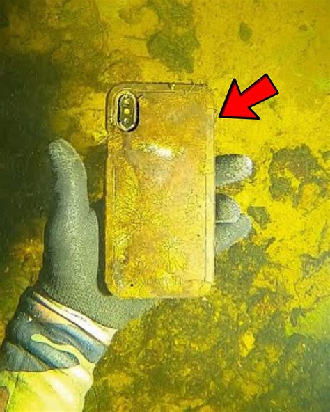Found Iphones Underwater Iphone Iphone 8 Iphone X Found