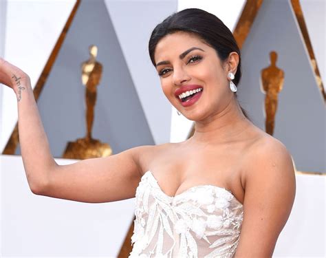 This Magazine Majorly Photoshopped Priyanka Chopras Armpit And We Have Questions Hellogiggles