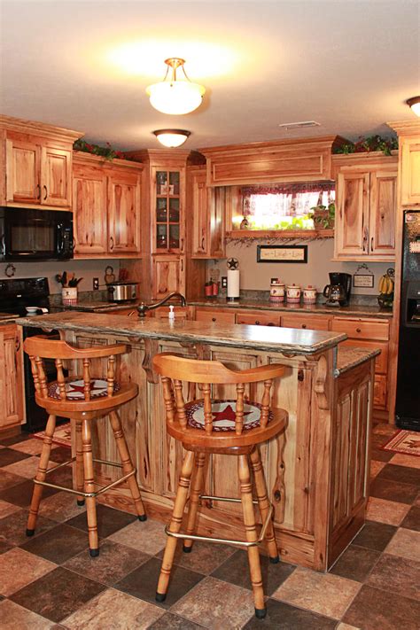 Pros and cons of hickory kitchen cabinets hickory is a strong, durable wood with timeless appeal, but it isn't for every home. Rustic Hickory Kitchen Cabinets | Wow Blog