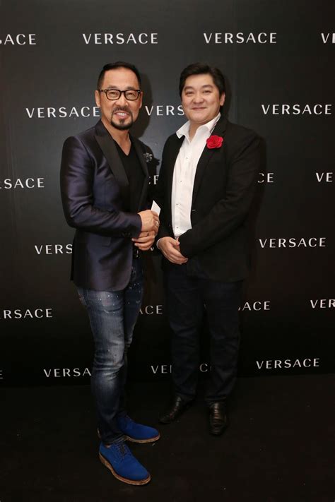 Lee joo hai independent director. Kee Hua Chee Live!: VIVA VERSACE AT BINTANG CIRCLE AT ...
