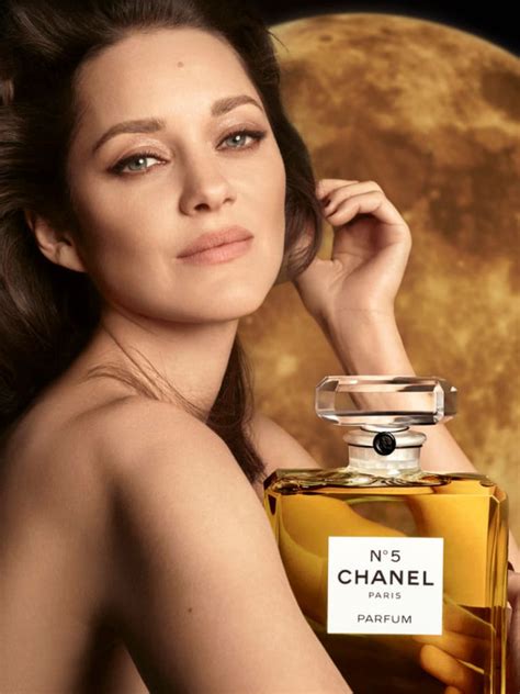 Chanel Official Website Fashion Fragrance Makeup Skincare Watches