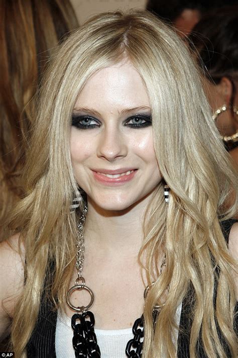 Avril Lavigne Makes A Rare Appearance In West Hollywood Daily Mail Online