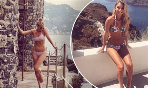 Anna Heinrich Reveals Slim Body Secrets In Racy Insta Snap Daily Mail Online