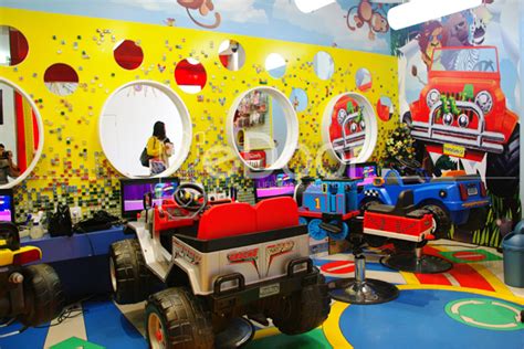 Can you help each one of the salon's young customers and create a perfect hairstyle for each one? 5 Hair Salon for Kids in Jakarta - Indoindians.com