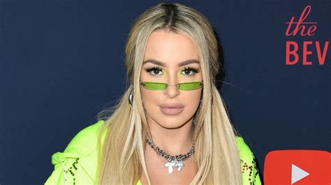 this is why fans believe tana mongeau is lying about her age