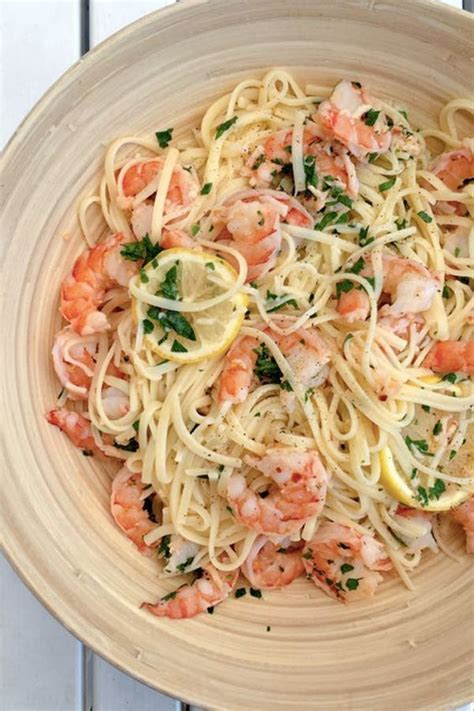 You might not have scored an invite to the barefoot contessa's sprawling estate yet , but here are 13 recipes to recreate the magic at home. 12 of Ina Garten's Very Best Pasta Recipes | Best pasta ...