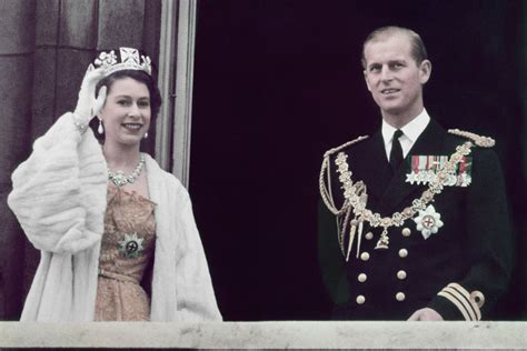 A Royal Photo Album Queen Elizabeth Ii And Prince Philip Celebrate 70