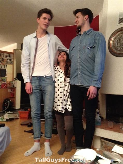Pin By Steve Adams On Too Tall Tall People Tall Boy Short Girl Tall
