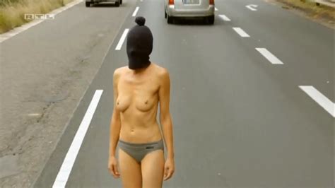 Naked Karin Giegerich In Countdown Die Jagd Beginnt