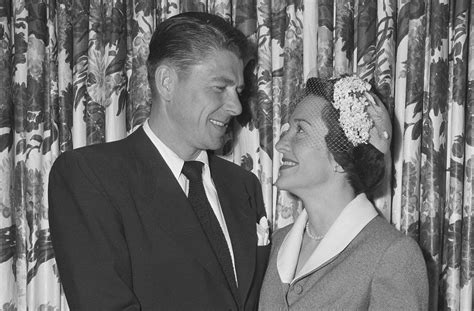A Love Story Nancy Reagan And Ronald Reagan Completed Each Other Nancy Reagan Famous Couples