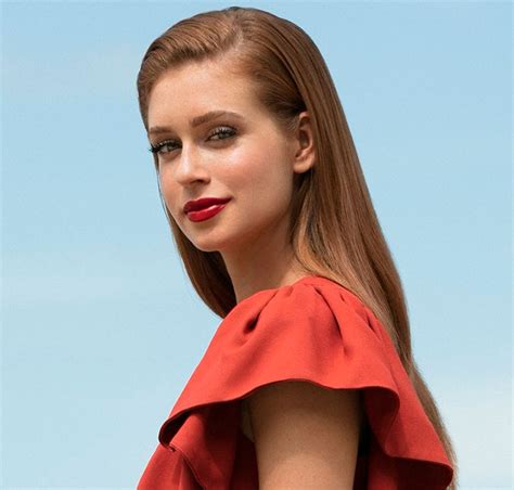 Get more info like birth place, age, birth sign, biography, family, relation & latest news etc. Marina Ruy Barbosa revela um forte traço de sua ...