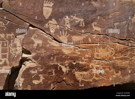 Native American Indian Rock Art Petroglyph Hands Owl Utah 1408 Nine