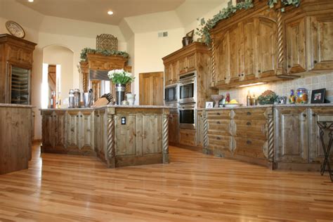 You have to make a few decisions before the books, websites, and magazine articles abound in how to refinish your hardwood floors. Refinishing | Stout Hardwood Floors