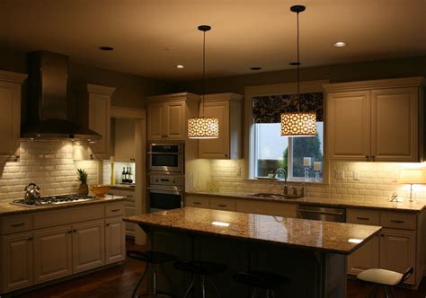 Kitchen Pendant Lightning As Contemporary Home Decor
