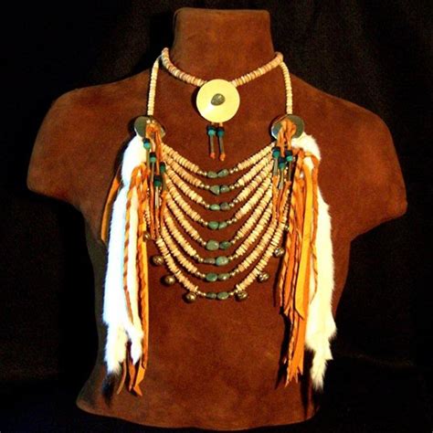 Native American Bone And Turquoise Loop Necklace Choker Set