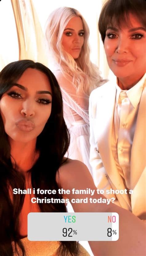 Khloé Kardashian Confirms A Karjenner Christmas Card Will Be Coming