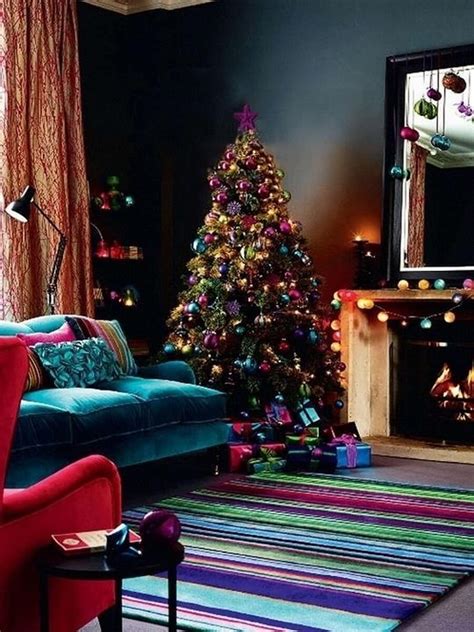 Gorgeous Warm And Inviting Christmas Decor For Your Living Room