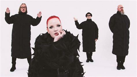 shirley manson garbage got it in the neck from everyone bbc news