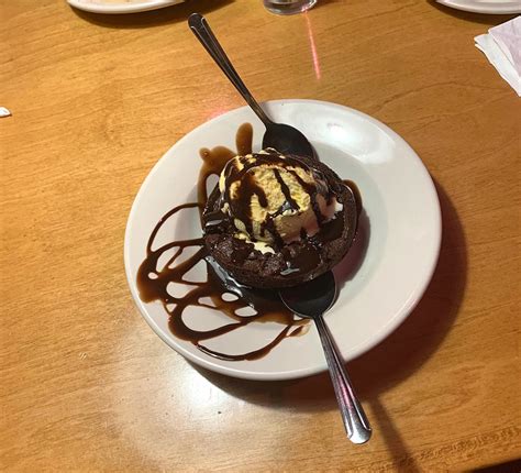 There are 1230 calories in a big ol' brownie from texas roadhouse. Dining Out: Texas Roadhouse | Severna Park