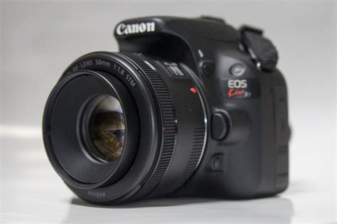 Can you find a lighter dslr camera with this power, and i don't mean those mirrorless fad cameras. Canon EOS Kiss X7を1年使って感じたアレコレ【長期使用レポート】 - takac.log