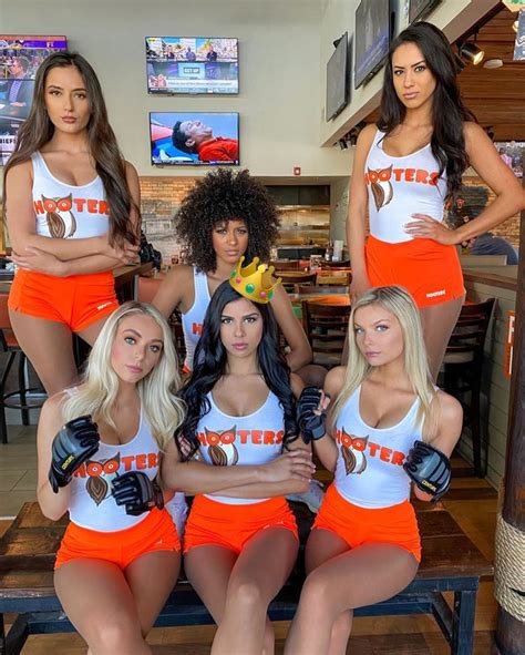 Pin On Hooters Girls