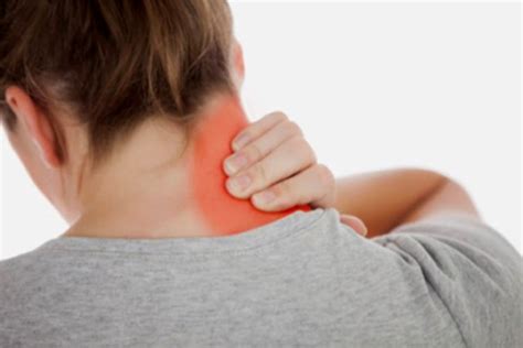 Torticollis Causes Symptoms Diagnosis And Treatment