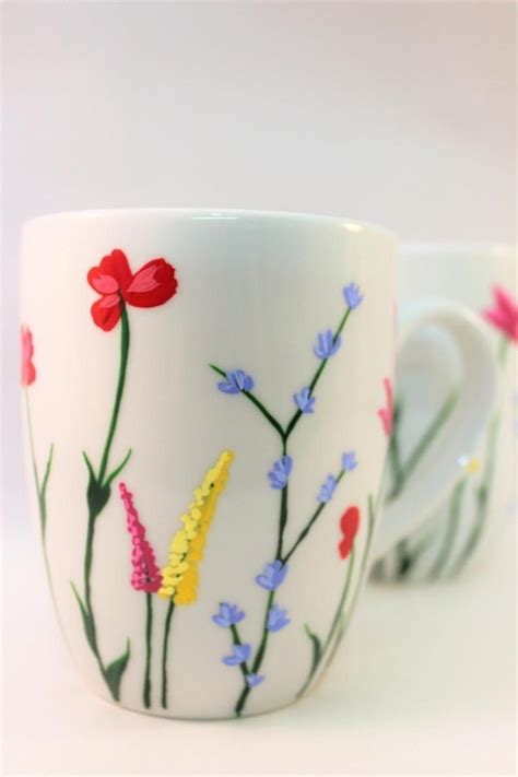 Pin By Kimberly On Pottery In 2020 With Images Hand Painted Mugs