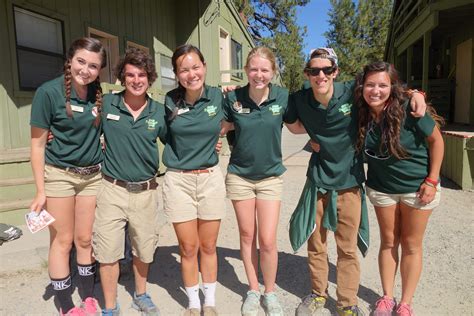 4 Reasons Why Being A Camp Counselor Is A Good Idea For College