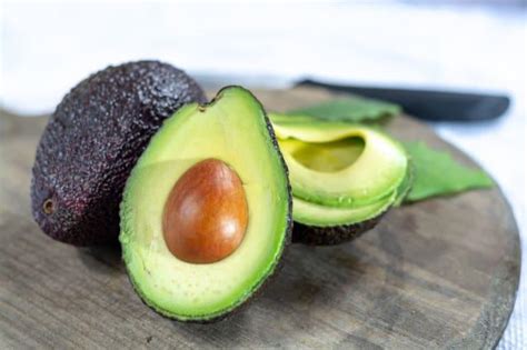 Mother S Genius Trick For Keeping Avocado Fresh Goes Viral