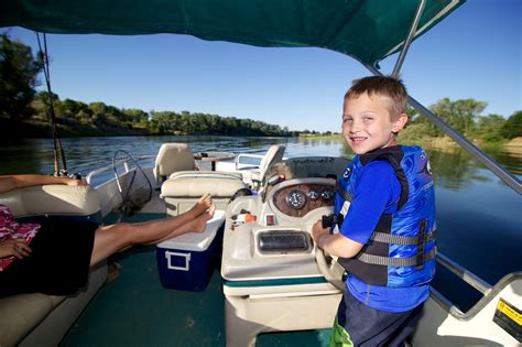 15 Cool Pontoon Boat Accessories You Have To Buy