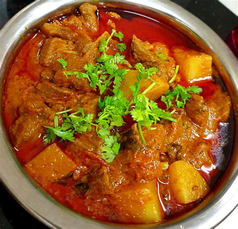 Memasak kari kambing cepat, nikmat. Lebih 15k 'Shares', Ini Resepi Kari Kambing 'Power' & Lembut