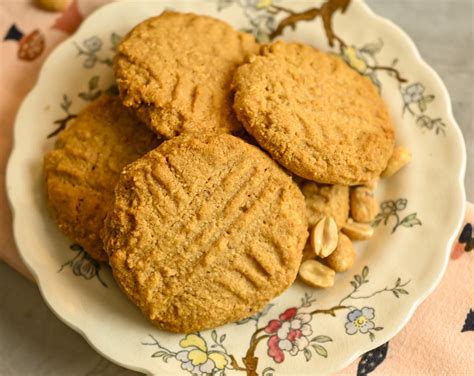 Keto Peanut Butter Cookies With Almond Flour Fittoserve Group