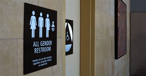 Qanda What Does The Department Of Education Say About Transgender Bathrooms