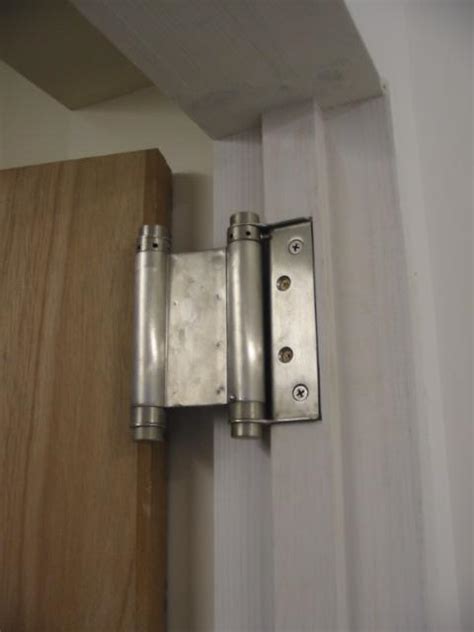 Double Sprung Hinges Diynot Forums