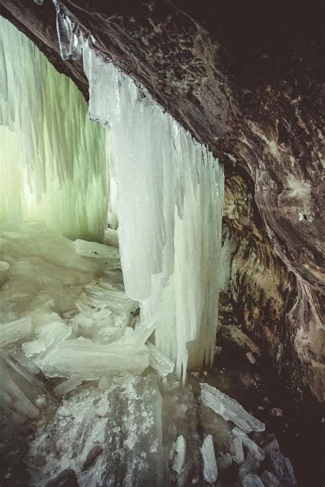 Eben Ice Caves In Michigans Upper Peninsula Midwestern Wanderlust