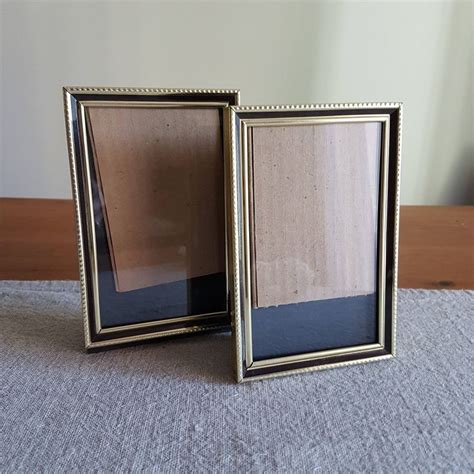 Pair Of 4 X 6 Gold Tone Metal Picture Frame W Etsy Canada Metal