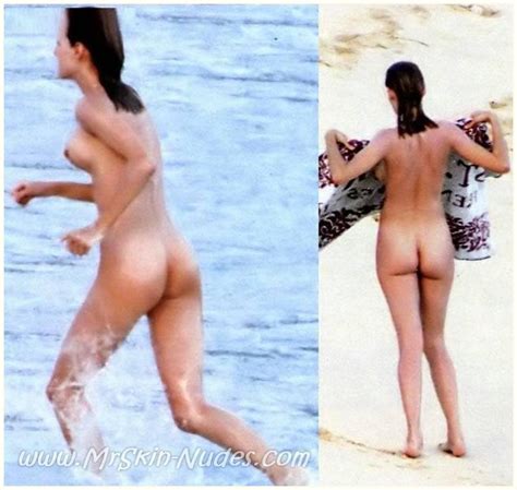 Naked Uma Thurman In Beach Babes