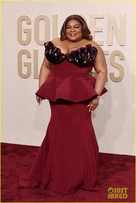 The Holdovers Star Da Vine Joy Randolph Matches The Red Carpet At Golden Globes Photo