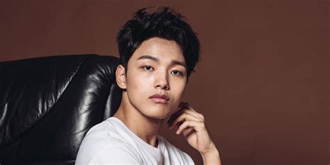 Yeo Jin Goo In Talks To Return To The Small Screen As Male Lead Of Jtbc