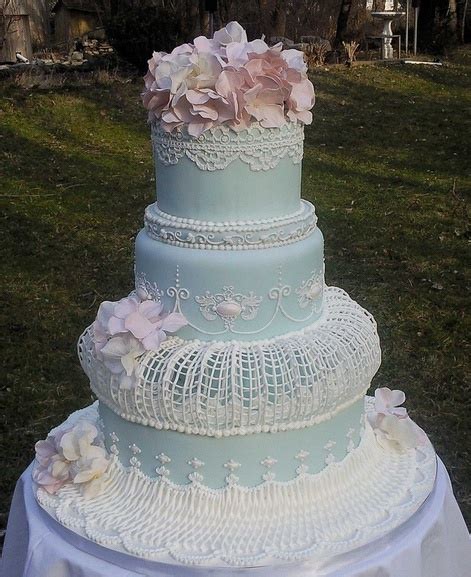 Victorian Cake By Edible Art By Kate Victorian Cakes Victorian Wedding Cakes Beautiful
