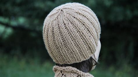 How To Knit A Ribbed Hat Video Tutorial With Detailed Instruction Youtube