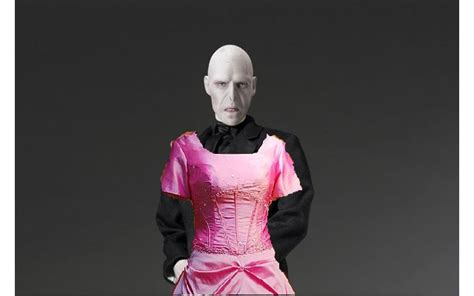 Voldemort In A Dress By Carlisleismine On Deviantart