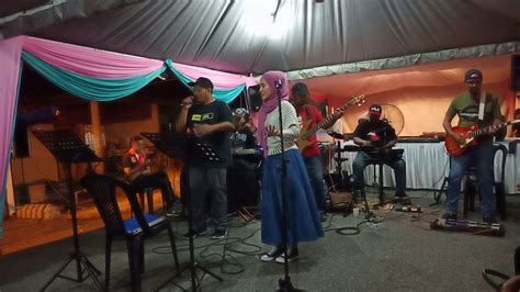 Memori daun pisang amelina dan anwar gochadangdutyok dimensi lagenda 22072018 hd. Iwan&Amelina Memori Daun Pisang Cover By Dm Buskers./Band ...