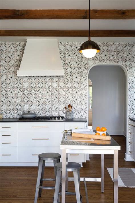 Black And White Quatrefoil Kitchen Backsplash Tiles Modern Kitchen