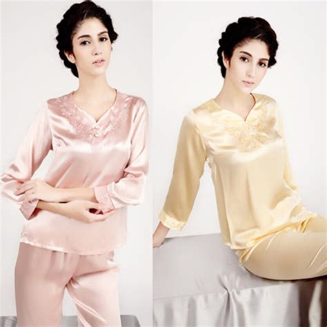 Women Mulberry Silk Twinset Sleepwear Pure Silk Embroidery Two