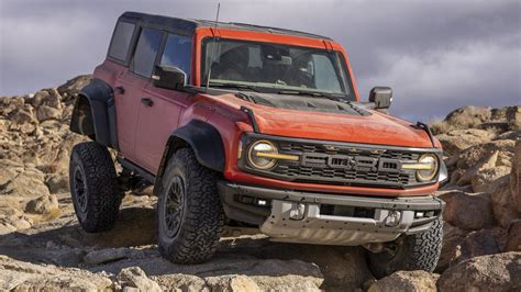 The 2022 Ford Bronco Raptors Fender Flares Are Outrageous But Essential