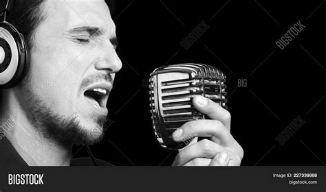 Man Sing Mic Image And Photo Free Trial Bigstock