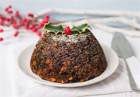 While roast turkey is the most popular christmas meal in the uk, us and canada, what do people eat for the main festive dinner in other parts of the world? Most Popular British Christmas Dinner : Christmas Gravy Recipe Jamie Oliver Christmas Recipes ...