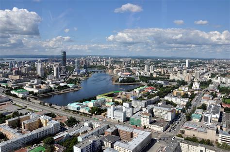 Екатеринбург ▫обзорная площадка ▫отель ▫музей в.высоцкого ▫ spa ▫рестораны ▫офисы тел. Небоскреб «Высоцкий», смотровая площадка в Екатеринбурге ...